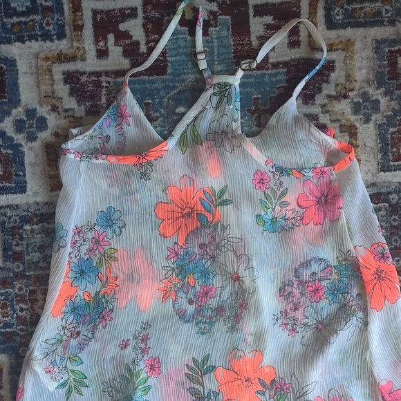 Flower blouse - Picture 3 of 3